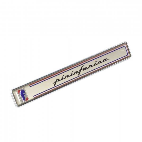 PININFARINA badge inserted laterally DS Fiat 124 Spider