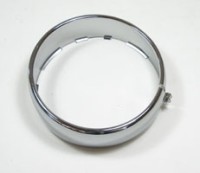 Scheinwerferzierring links Fiat 600 D/E - Seat 770 S Scheinwerferzierring links Fiat 600 D/E - Seat 770 S