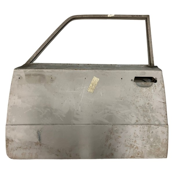 Puerta delantera izquierda del Fiat 125