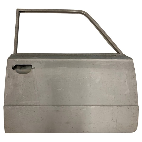 Puerta delantera derecha del Fiat 124