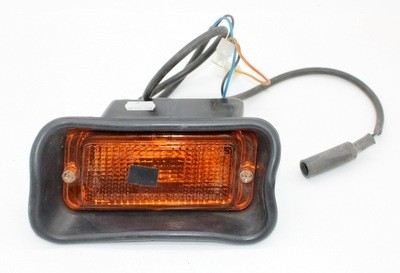 Indicator lamp front right orange Fiat 124 Sport Coupé CC