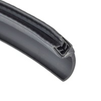 Rubber seal engine compartment front Fiat 124 Spider (80cm) Rubber seal engine compartment front Fiat 124 Spider (80cm)