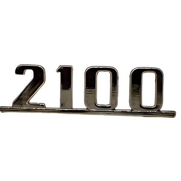 FIAT 2100' lettering