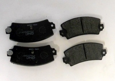 Set of rear brake pads Fiat 130 (2800 to 03-1970)